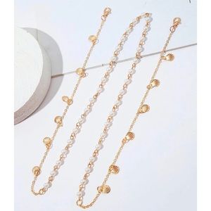 Shell and pearl design face mask chain